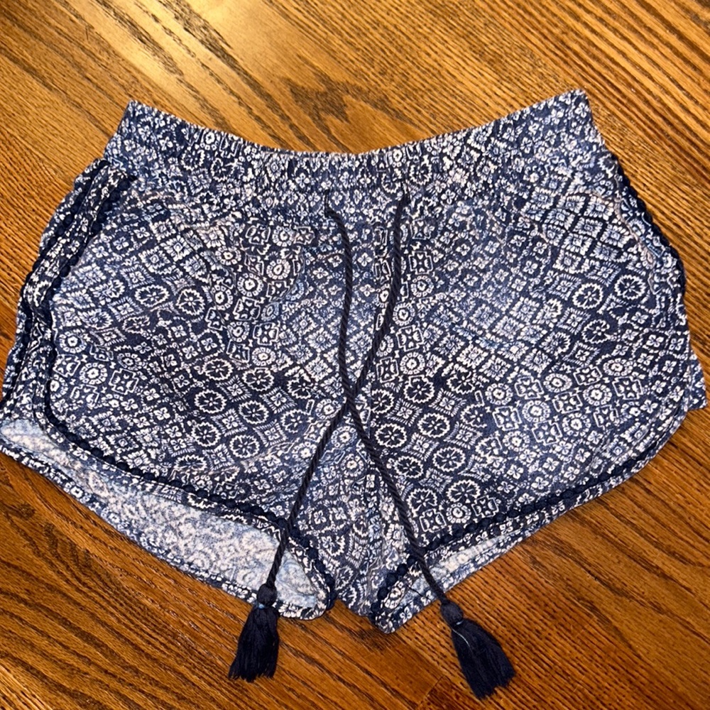 Women’s Aeropostale Flowy Shorts (XS)